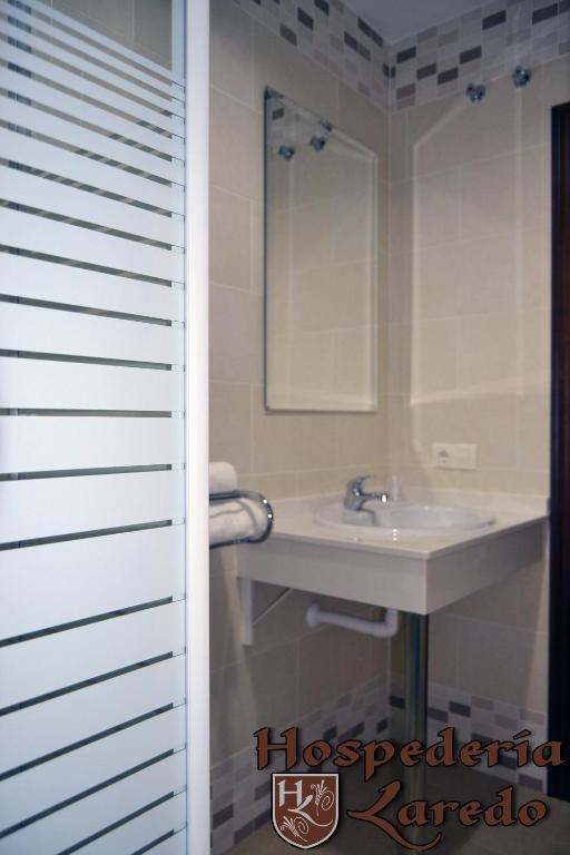 Hotel Hospederia Laredo La Carlota Zimmer foto