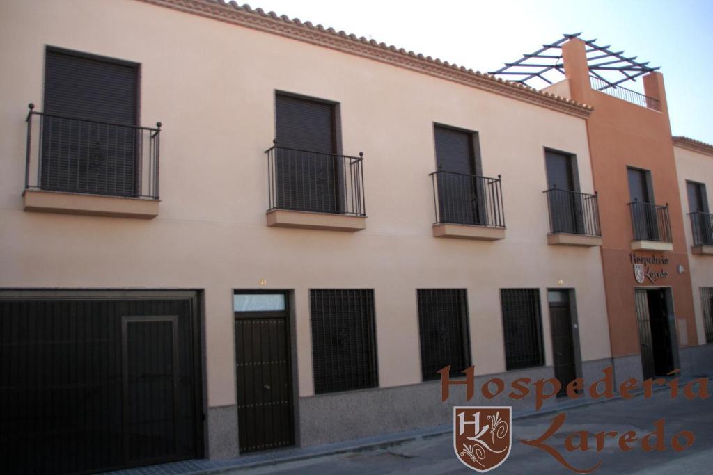 Hotel Hospederia Laredo La Carlota Exterior foto